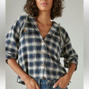 Lucky Brand Cropped Plaid Hoodie in size L, like new